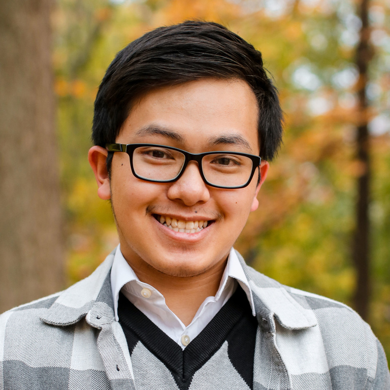 photo of kenneth smiling
